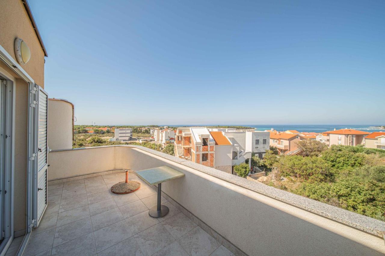 Lucinka Apartmán Novalja
